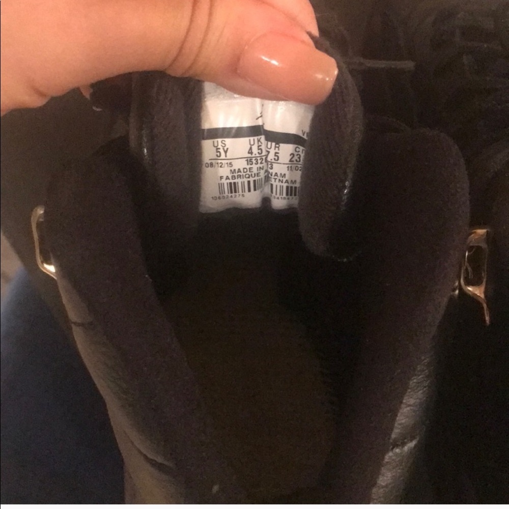 Jordan 12 “ Masters “ - Picture 2 of 3